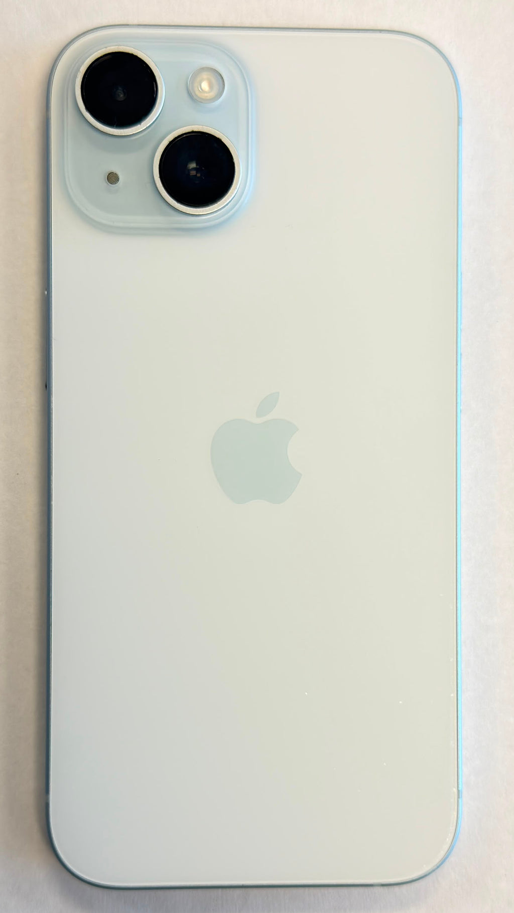 iPhone 15 Color: Blue, Size: 128GB, Network: Unlocked, Condition: Used